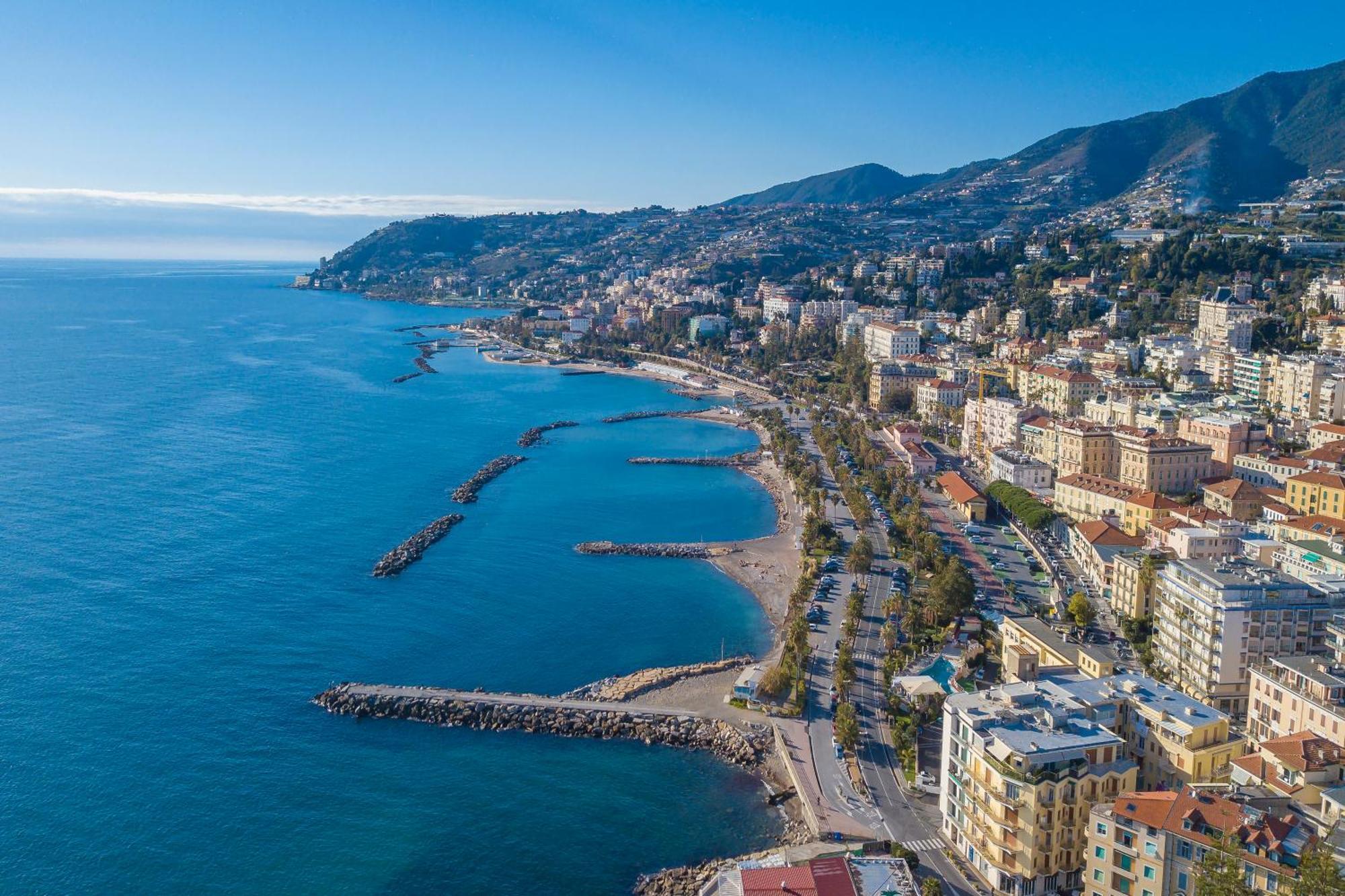 Villa Lucia Riviera Dei Fiori Pool - Happy Rentals Sanremo Exterior foto